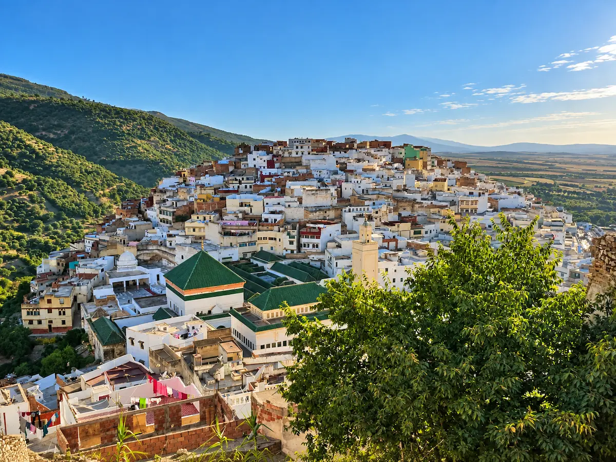 Panoramic view of Moulay Idriss Zerhoun near Volubilis, an optional stop on a private transfer from Chefchaouen to Fes